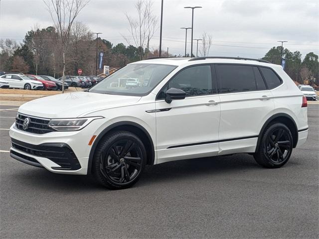 new 2024 Volkswagen Tiguan car, priced at $33,056