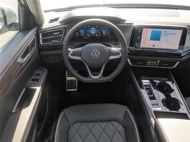 new 2025 Volkswagen Atlas car, priced at $54,736