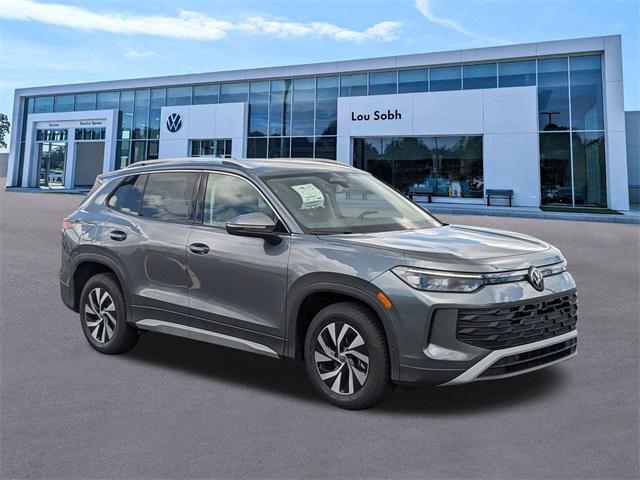 new 2025 Volkswagen Tiguan car, priced at $28,000