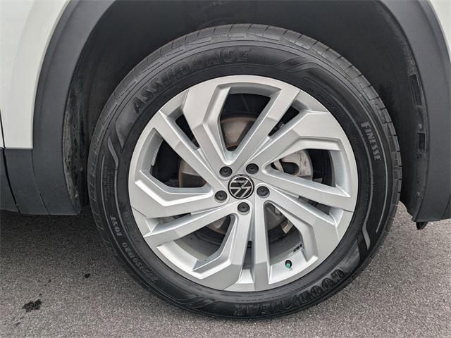 used 2021 Volkswagen Atlas car, priced at $24,444