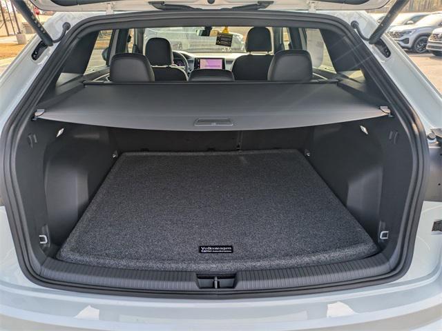 new 2026 Volkswagen Atlas Cross Sport car, priced at $52,688