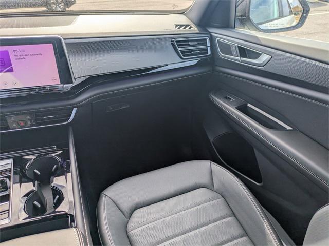 new 2026 Volkswagen Atlas Cross Sport car, priced at $52,688