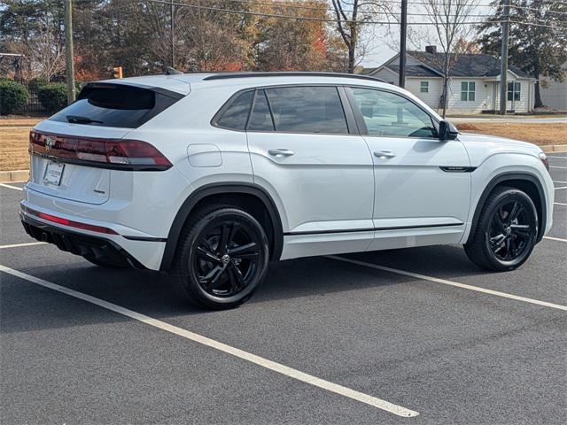 new 2026 Volkswagen Atlas Cross Sport car, priced at $52,688
