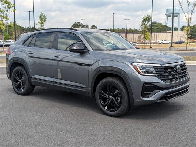 new 2025 Volkswagen Atlas Cross Sport car, priced at $50,521