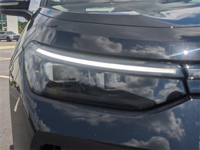 new 2025 Volkswagen Tiguan car, priced at $31,512
