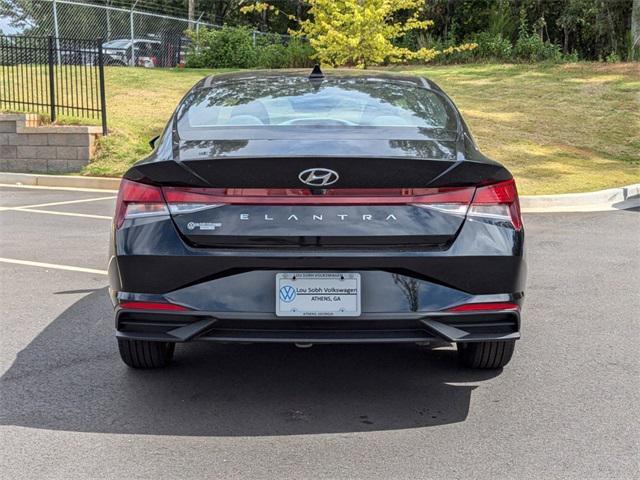 used 2023 Hyundai Elantra car