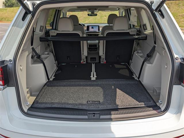 new 2025 Volkswagen Atlas car, priced at $53,736