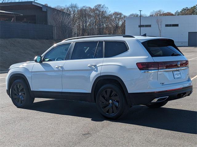 new 2025 Volkswagen Atlas car, priced at $43,353