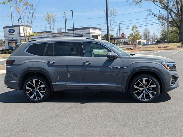 new 2025 Volkswagen Atlas car, priced at $54,736