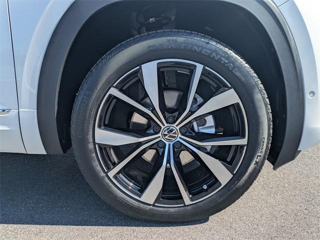 new 2026 Volkswagen Atlas car, priced at $57,131