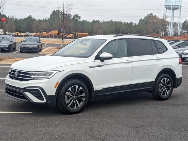 new 2024 Volkswagen Tiguan car, priced at $26,185