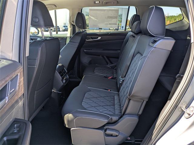 new 2026 Volkswagen Atlas car, priced at $55,692