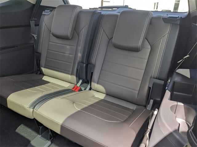 new 2025 Volkswagen Atlas car, priced at $50,416