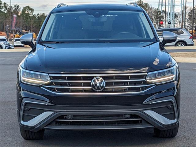 new 2024 Volkswagen Tiguan car, priced at $34,215