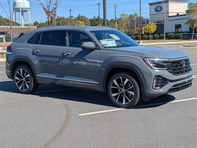 new 2026 Volkswagen Atlas Cross Sport car, priced at $54,613