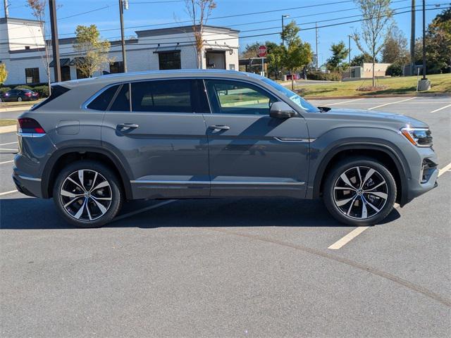 new 2026 Volkswagen Atlas Cross Sport car, priced at $54,613