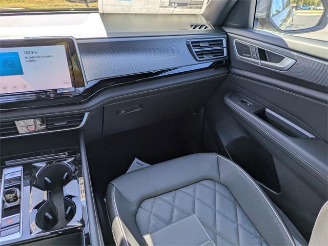 new 2026 Volkswagen Atlas Cross Sport car, priced at $54,613