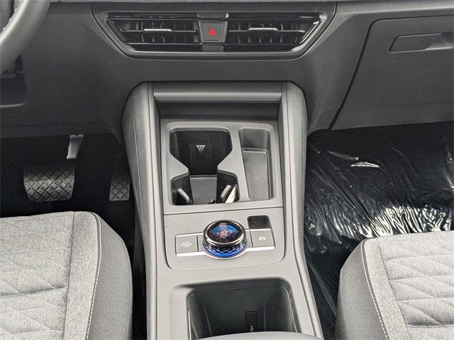 new 2025 Volkswagen Tiguan car, priced at $29,000