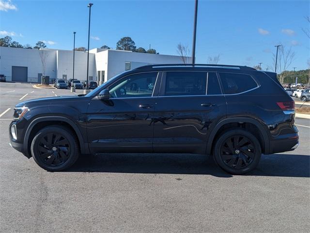 new 2025 Volkswagen Atlas car, priced at $43,021