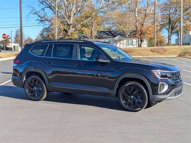 new 2025 Volkswagen Atlas car, priced at $42,556