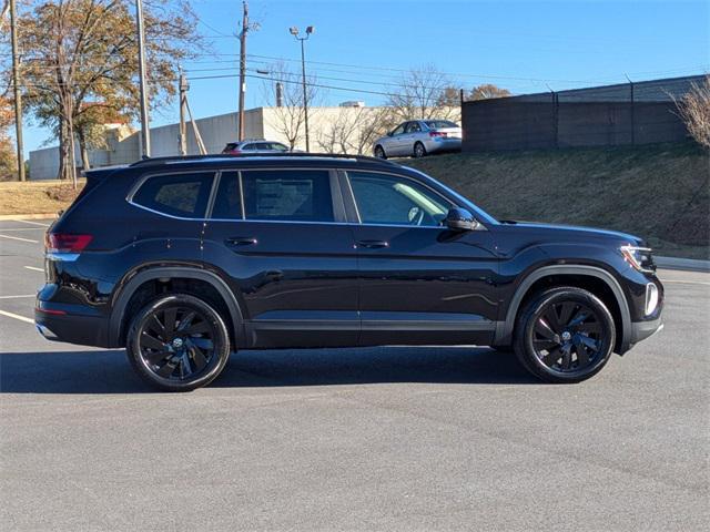 new 2025 Volkswagen Atlas car, priced at $42,556