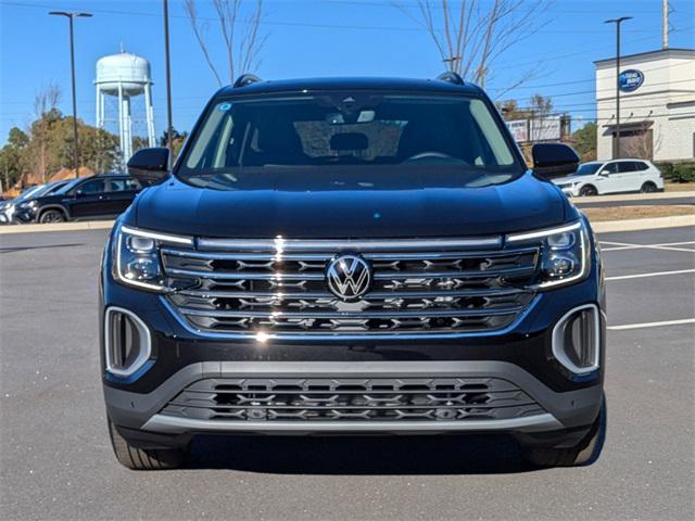 new 2025 Volkswagen Atlas car, priced at $42,556