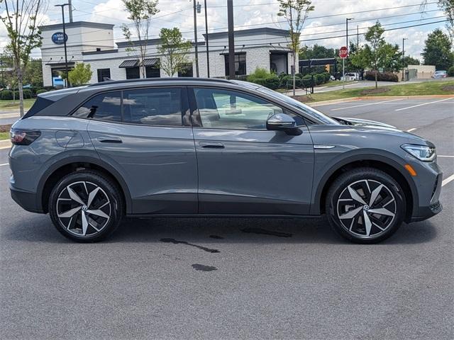 new 2025 Volkswagen ID.4 car, priced at $51,666