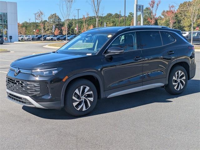 new 2026 Volkswagen Tiguan car, priced at $32,585