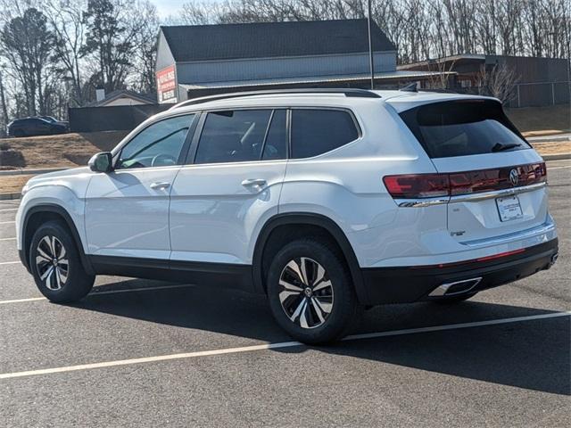 new 2025 Volkswagen Atlas car, priced at $38,216