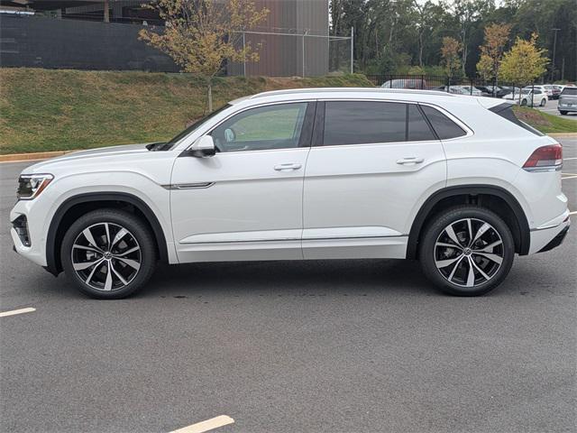 new 2026 Volkswagen Atlas Cross Sport car, priced at $53,938