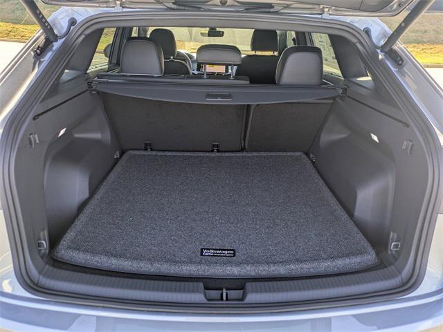 new 2026 Volkswagen Atlas Cross Sport car, priced at $54,167