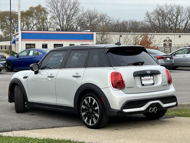 used 2023 MINI Hardtop car, priced at $21,400