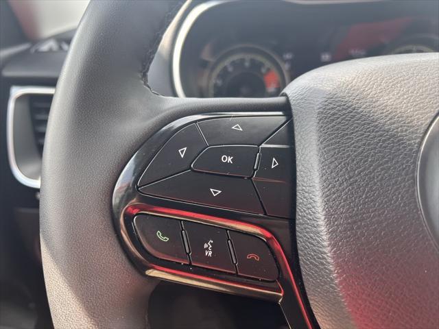 used 2023 Jeep Cherokee car, priced at $19,600