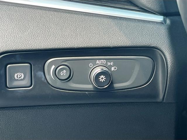 used 2020 Buick Enclave car, priced at $25,000