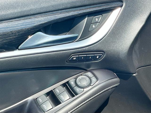 used 2020 Buick Enclave car, priced at $25,000