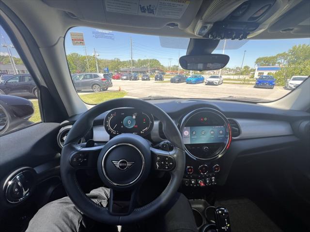 used 2023 MINI Hardtop car, priced at $22,000