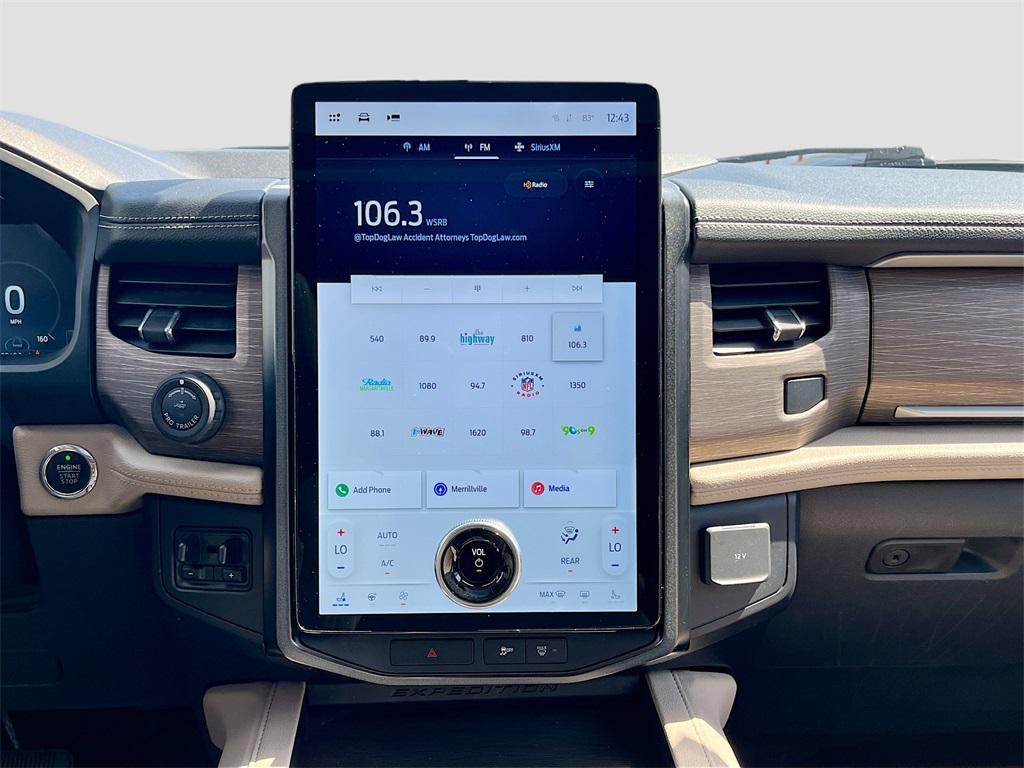 used 2023 Ford Expedition car, priced at $44,000