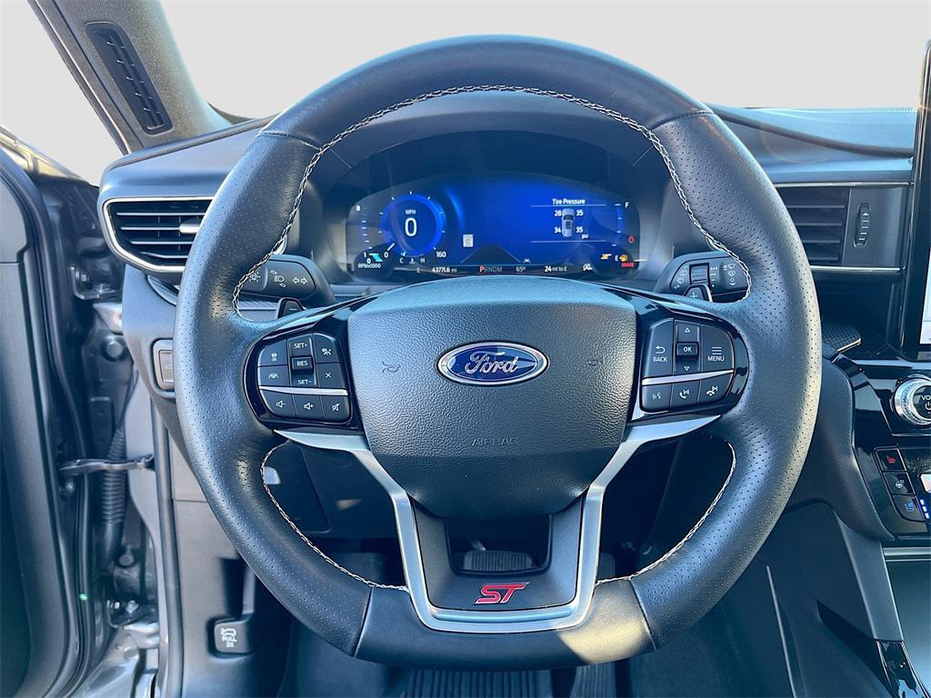 used 2023 Ford Explorer car, priced at $35,000