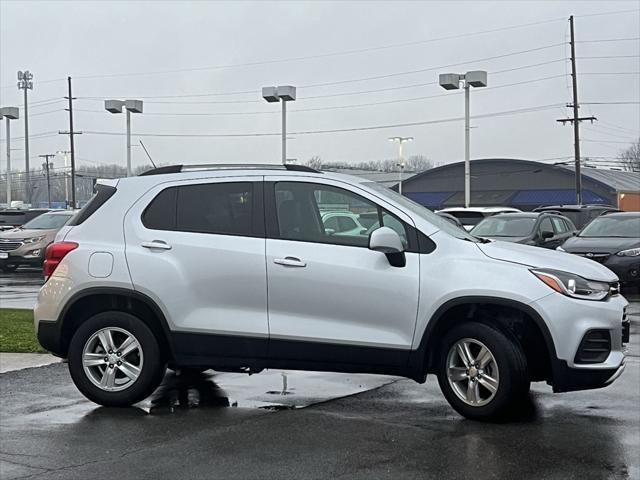 used 2022 Chevrolet Trax car, priced at $15,500