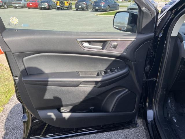 used 2024 Ford Edge car, priced at $25,600