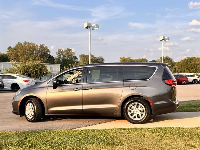 used 2023 Chrysler Pacifica car, priced at $26,800