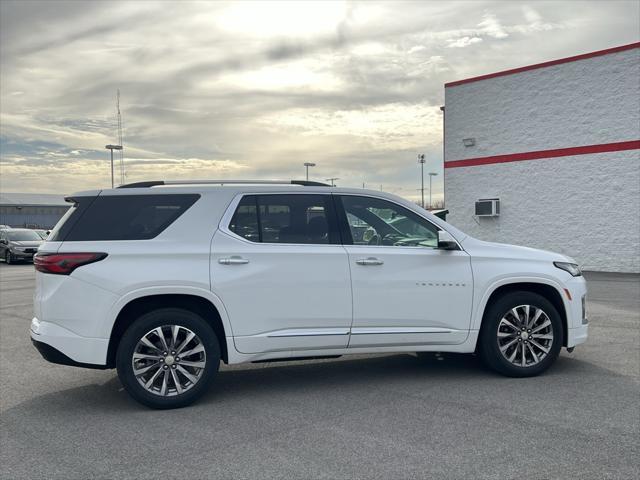 used 2022 Chevrolet Traverse car, priced at $32,400