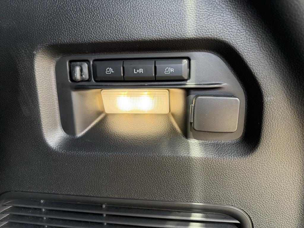 used 2022 Ford Explorer car, priced at $25,000
