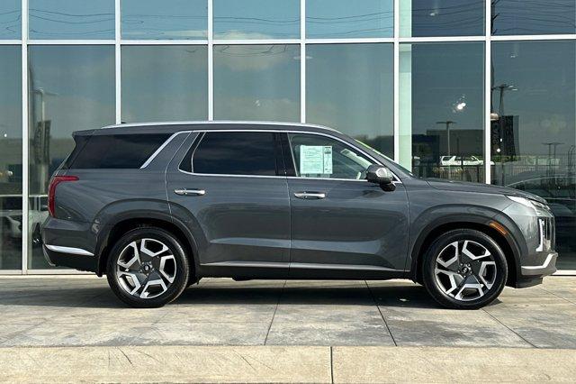 used 2024 Hyundai Palisade car, priced at $41,998