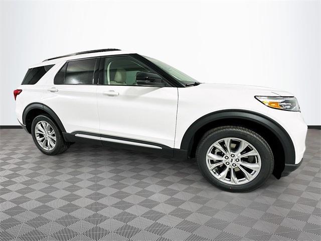 new 2024 Ford Explorer car, priced at $51,366
