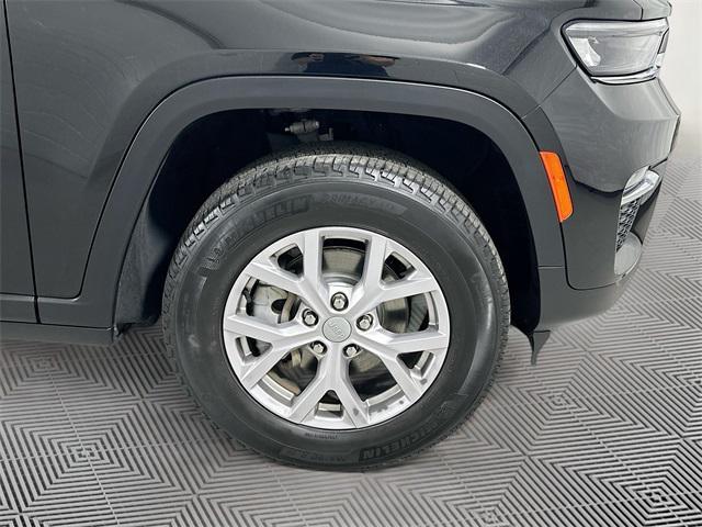 used 2022 Jeep Grand Cherokee car, priced at $34,467