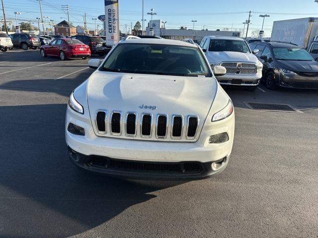 used 2016 Jeep Cherokee car, priced at $13,693