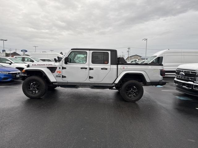 used 2022 Jeep Gladiator car, priced at $33,981