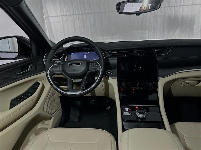 new 2024 Jeep Grand Cherokee L car, priced at $48,998