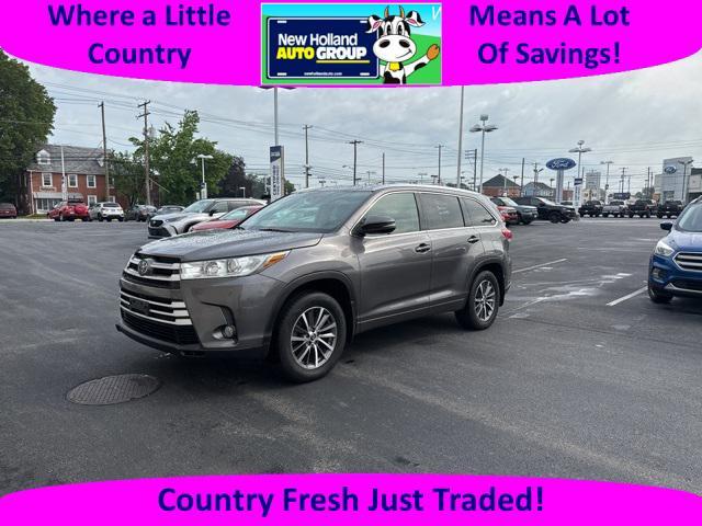 used 2018 Toyota Highlander car, priced at $29,541